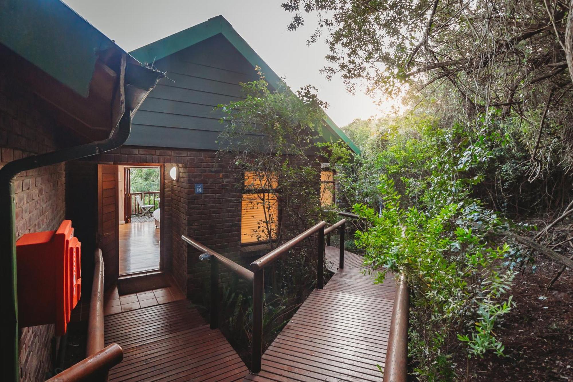 Under The Boardwalk B&B Guest House วิลเดอร์เนส ภายนอก รูปภาพ