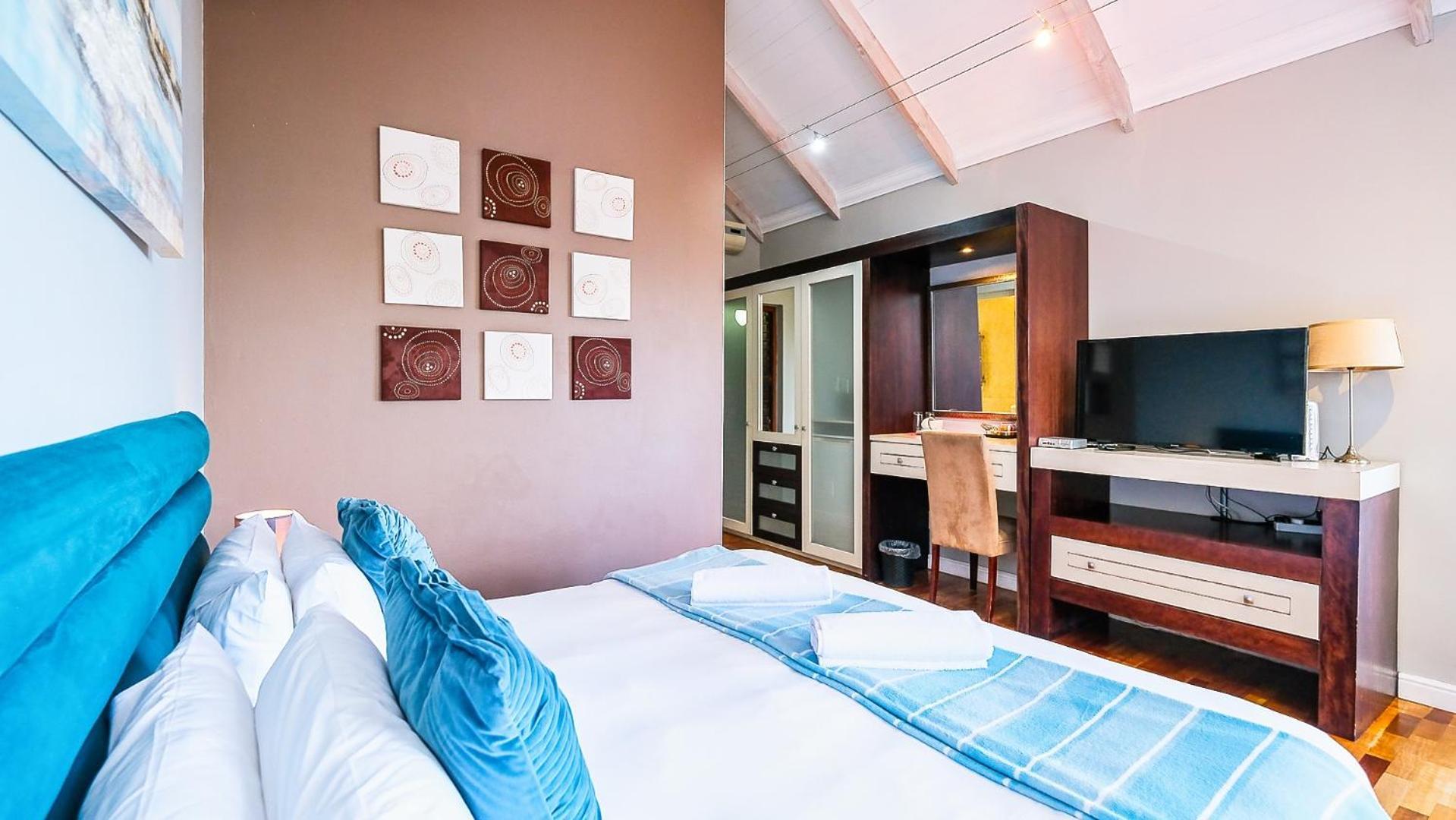 Under The Boardwalk B&B Guest House วิลเดอร์เนส ภายนอก รูปภาพ